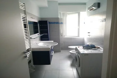 Schöne 1-Zi-Wohnung für 4 nahe Mailand