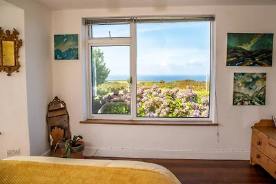 Sea-view bungalow in Cornwall, No Deposit