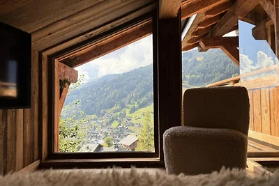 Chalet in Les Gets mit Jacuzzi & Blick