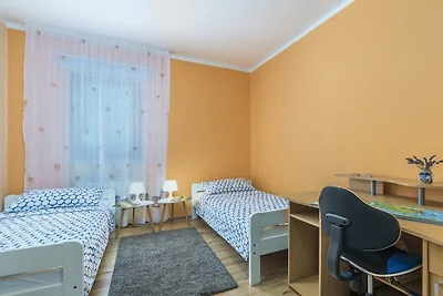 Villa in Tinjan with swimming pool