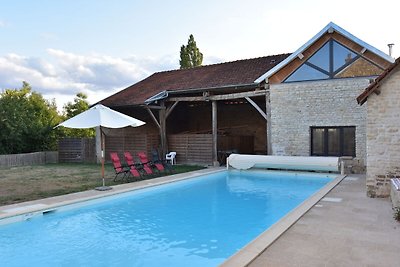 Authentic, renovated country house with priva...