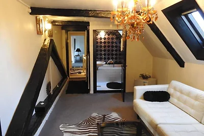 Queensuite in een hotel in Tranekær