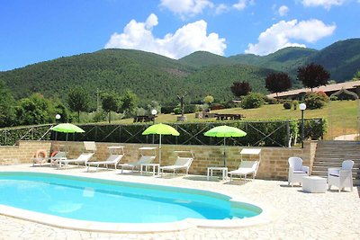 Bauernhaus mit Schwimmbad in Casperia