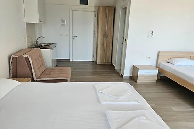Villa Ponto - Studio Apartment With Terrace...