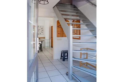 Holiday house in Ouddorp with Swimming Pool