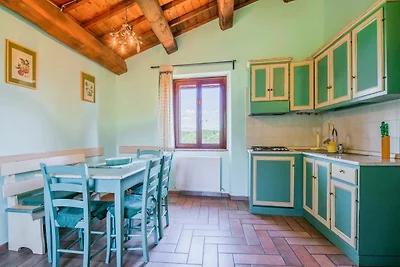 Ruhiges Ferienhaus mit Pool bei Rasiglia