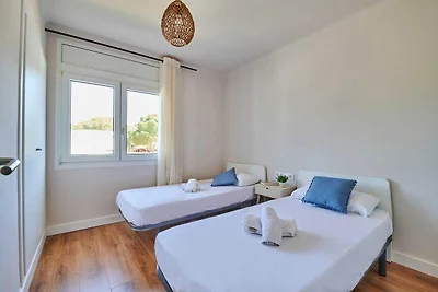 Apartment für 5 Personen mit Terrasse