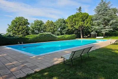 Apartament w Colà blisko parku termalnego
