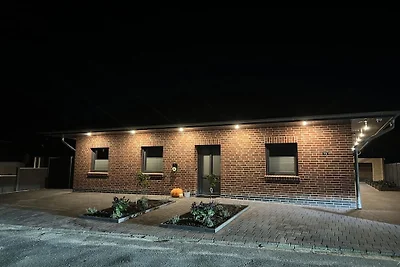 Ferienhaus in Pewsum mit Schwimmbecken