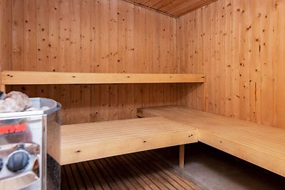 Herrliches Ferienhaus in Ebeltoft mit Sauna