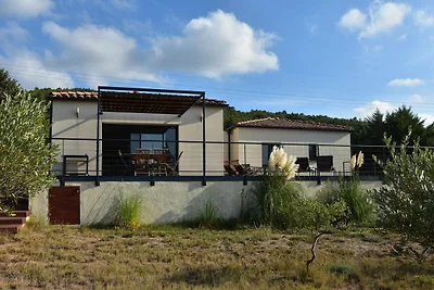 Bella villa per le vacanze con piscina...