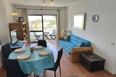 Charmante 2-Schlafzimmer-Wohnung in Carvoeiro