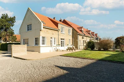 Villa les Aubépines a Wimille con giardino
