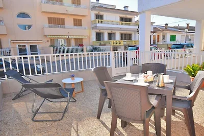 Ferienhaus in Can Picafort mit Terrasse