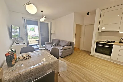 One Bedroom Apartment with Private Garden