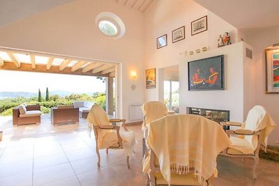 Proche plage, villa 8 personnes avec piscine