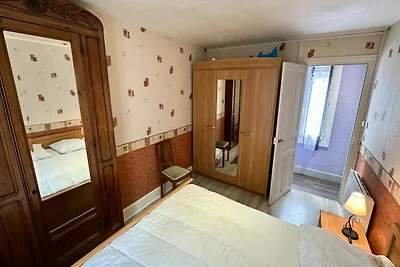 Haus in Mont-Dore mit Terrasse und Aussicht