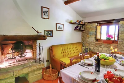 Allettante Agriturismo a Ortignano con...