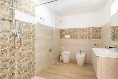 Aria condizionata e terrazza vista mare