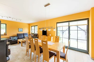 Wohnung mit Terrasse und Garten