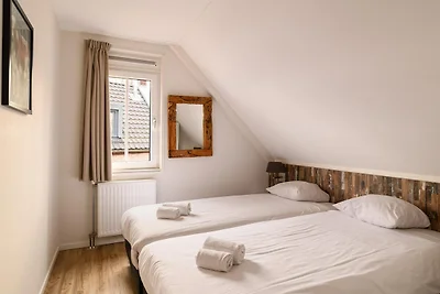 Villa mit Sauna, Sprudelbad und Veranda