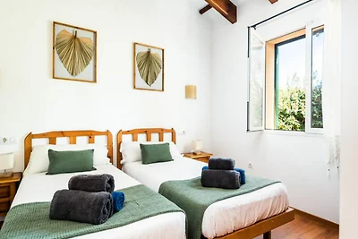 Villa in Ciutadella mit privatem Garten