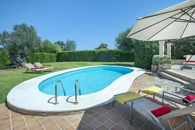 Villa in Pollensa mit Schwimmbecken
