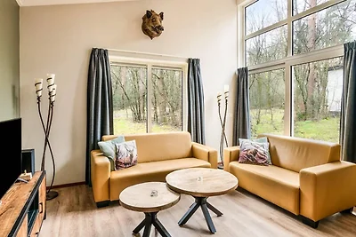 Gemütlicher Waldbungalow mit Sauna