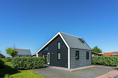 Modernes Ferienhaus mit Garten in Kattendijke