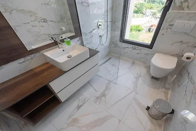 Hotel D'Iman - Classic Triple Room with Sea V...