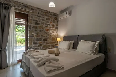 Villa a Koxare con piscina privata