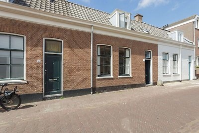 Malerisches Fischerhaus in Scheveningen in de...