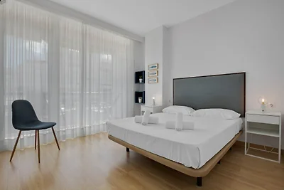 Appartamento vicino a Bajondillo Seabeach