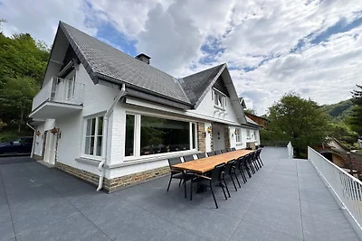 Luxe groepsverblijf in de Ardennen