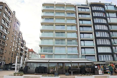 Apartamento en Nieuwpoort con vistas al mar
