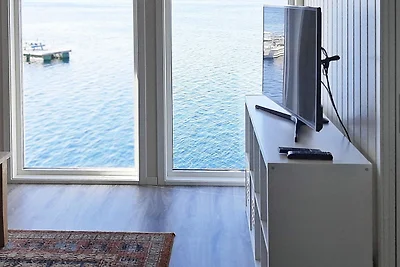 8 Personen Ferienhaus in Sjernarøy