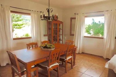 Luxuriöser Ibiza-Aufenthalt mit Meerblick