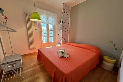 Prachtig licht appartement met 2 balkons