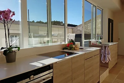 Charmante Wohnung in que mit Jacuzzi
