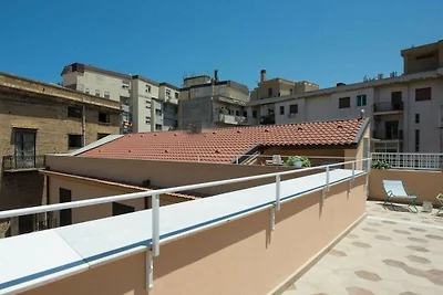 Le Niche Holiday Home with Terrace - CAV