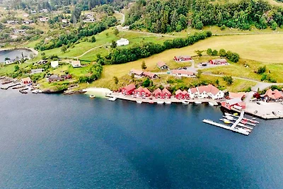 8 Personen Ferienhaus in Sjernarøy
