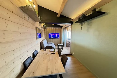 Duplex con vista mare vicino alla spiaggia