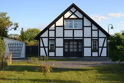 Holiday home with 2 bedrooms