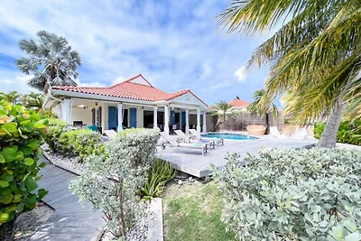 Villa in Saint François mit Lagune und Pool