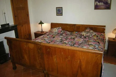 "Ancien Cafe" mit Innenhof