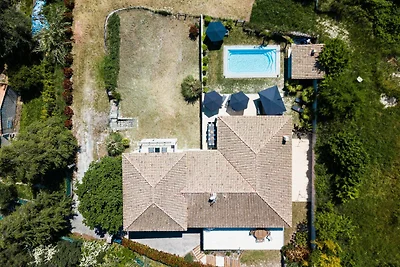 Villa mit Swimmingpool, Sauna, Fitness,...