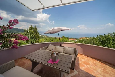 Three bedroom apartment with balcony