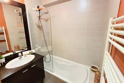 Apartment in der Nähe der Skipisten mit Pool