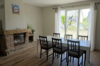 Komfortabler Bungalow, Rosa Granitküste