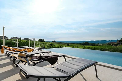 Komfortable Villa mit Zentralheizung